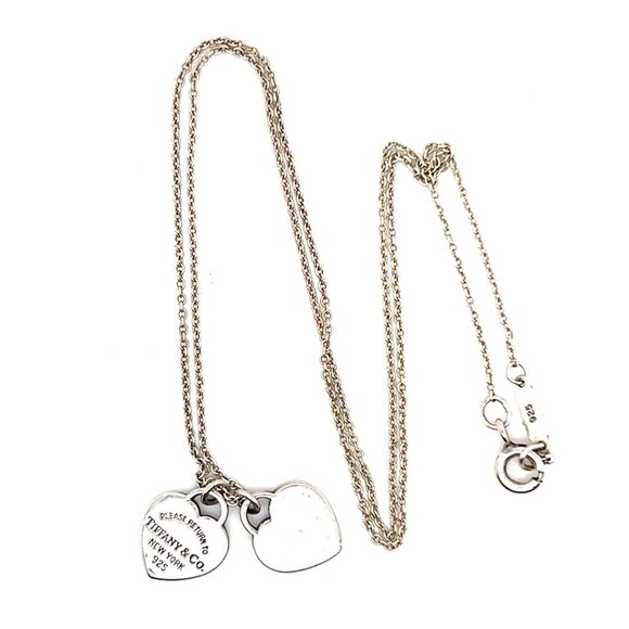 T&Co. 925 Mini Double Heart Tag Necklace - Picture 4 of 7